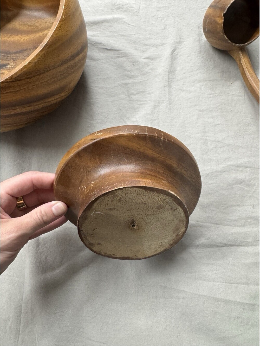 Vintage Monkey Pod Philippines Bowl, Stand And Ladle - Picture 8 of 10